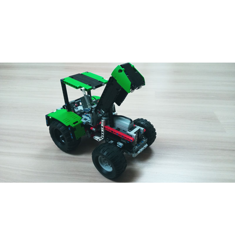 Urban Farming Is - MOC-80667 Urban Farm Landbouwtractor Bouwsteenmodel 563
